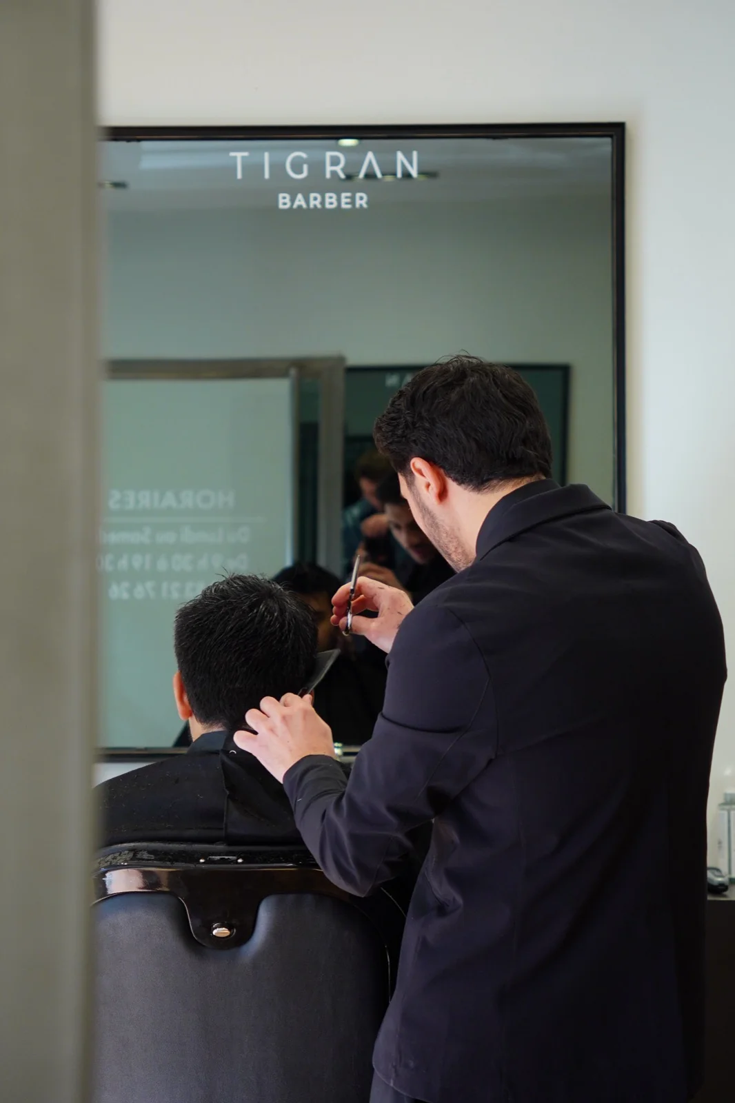 Intérieur du salon TIGRAN Barber, barbier dans le 13008 à Marseille